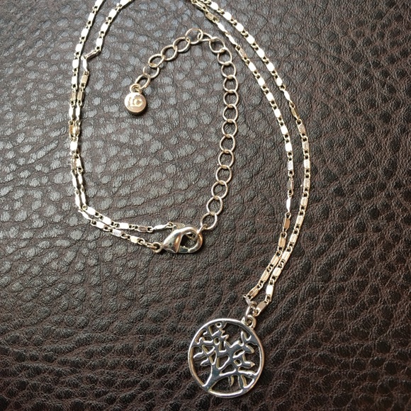 2/$10 LC tree of life necklace